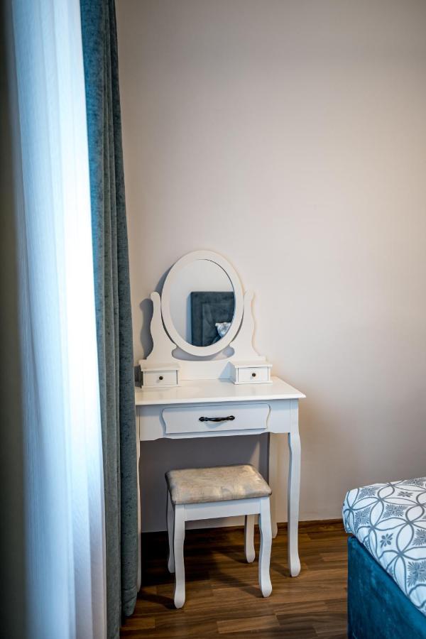 Apartament 3 Camere Royal Brașov Exterior foto